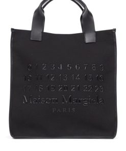 Truecast.shop5cd43d9db3 1