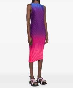 Truecast.shop5f430ccbe8 4