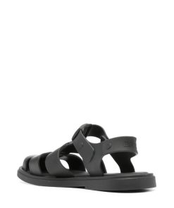 Truecast.shop65b53e6e43 4