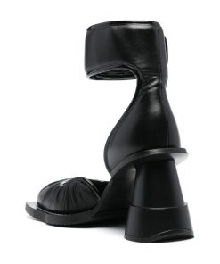 Truecast.shop8c6fab032e 4