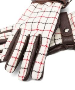 Truecast.shope6edee0a28 2